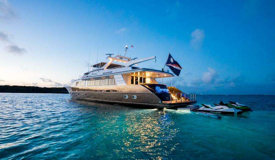 UNBRIDLED 116ft Westport   Crescent Yacht For Sale