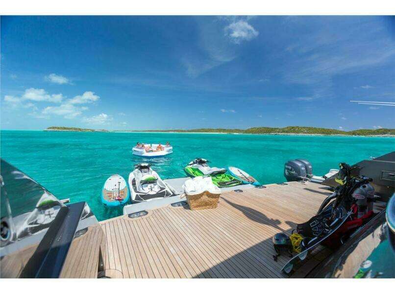 UNBRIDLED 116ft Westport   Crescent Yacht For Sale