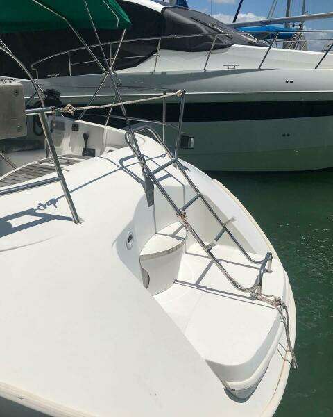 42ft Beneteau Yacht For Sale