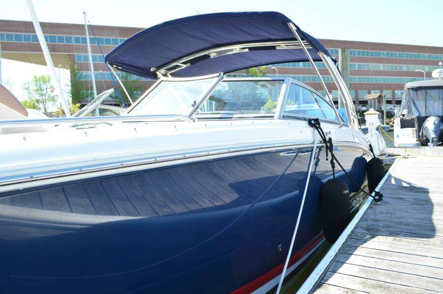 30ft Cobalt Yacht For Sale