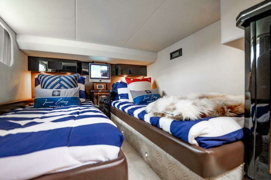 Inverse Entropy 50ft Marquis Yacht For Sale