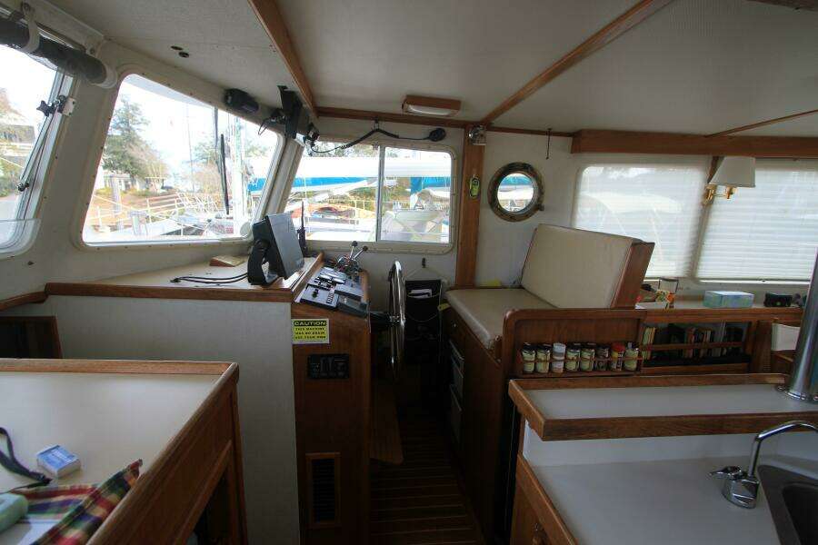 Adria 40ft Willard Yacht For Sale