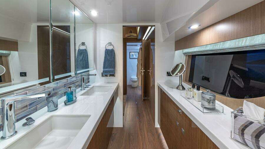 Oasis 60ft Horizon Yacht For Sale