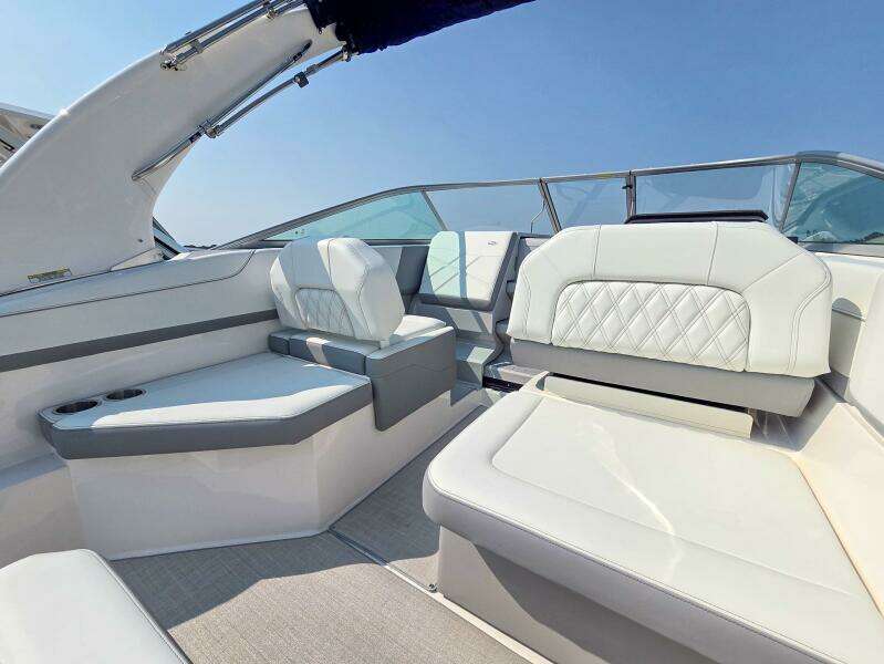 26ft Regal Yacht For Sale