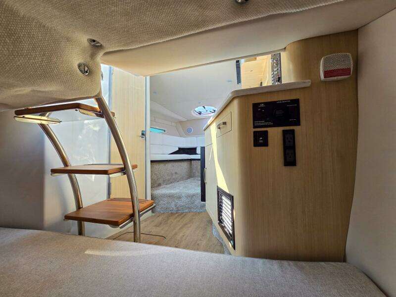 26ft Regal Yacht For Sale