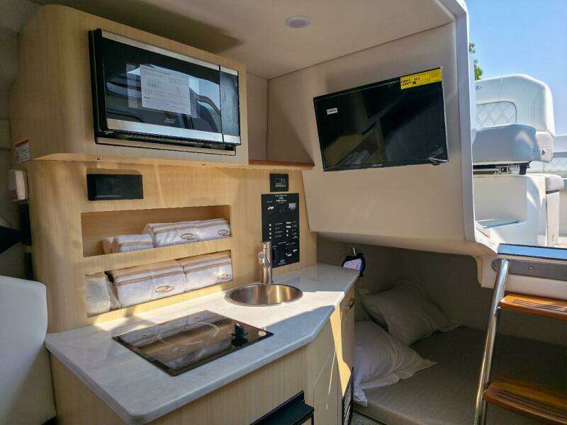 26ft Regal Yacht For Sale
