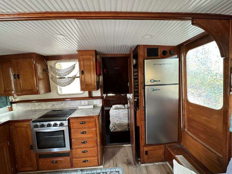 BLUE TURTLE 40ft DeFever Yacht For Sale