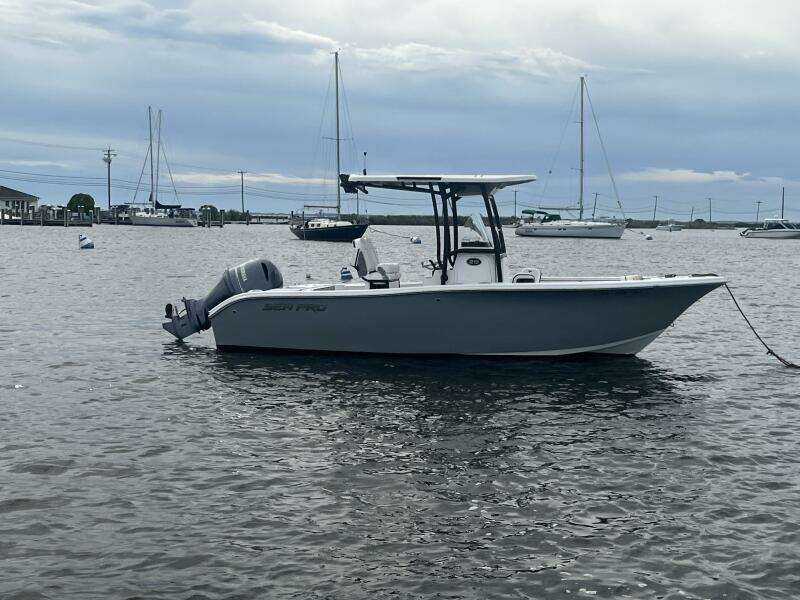 22ft Sea Pro Yacht For Sale
