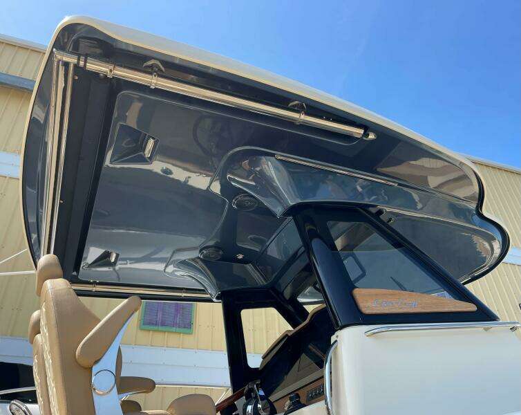 Chris Craft 30 Catalina- Center Console