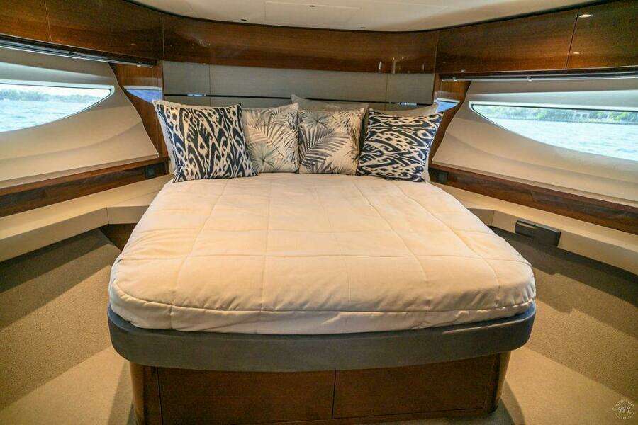 Diana 1 62ft Princess Yacht For Sale