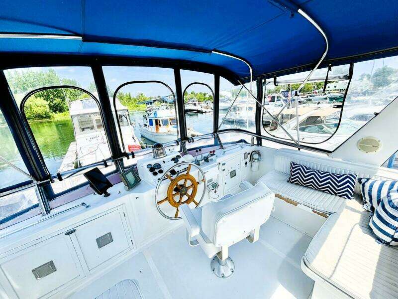 40ft DeFever Yacht For Sale