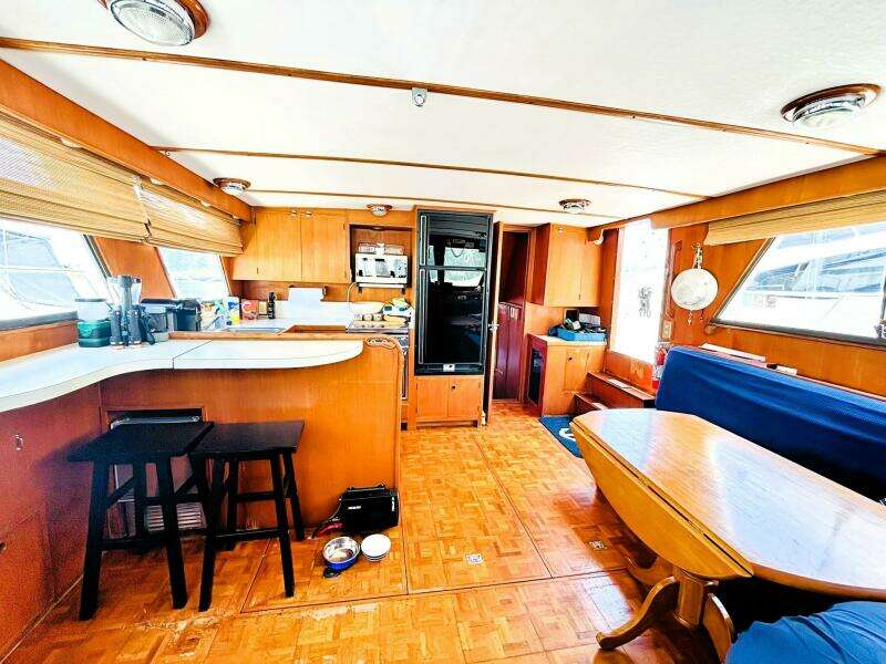 40ft DeFever Yacht For Sale