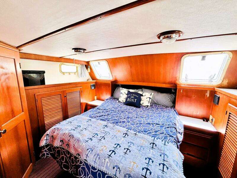 40ft DeFever Yacht For Sale