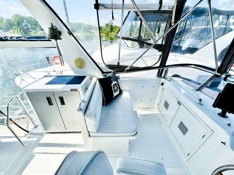 40ft DeFever Yacht For Sale