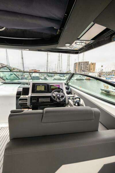 TRUE 38ft Cruisers Yacht For Sale TRUE 38ft Cruisers Yacht For Sale