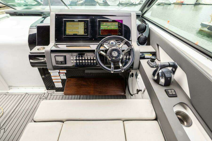 TRUE 38ft Cruisers Yacht For Sale TRUE 38ft Cruisers Yacht For Sale