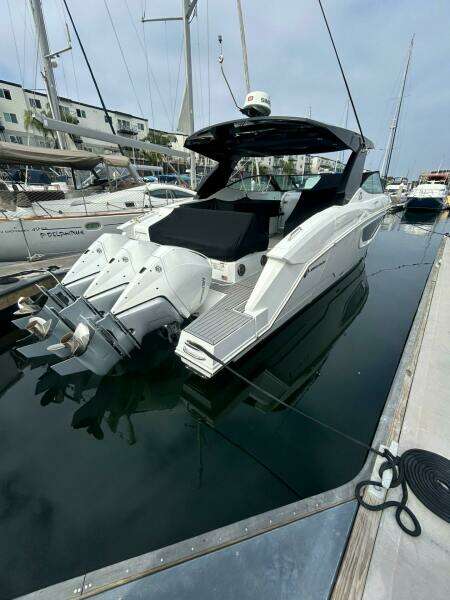 TRUE 38ft Cruisers Yacht For Sale TRUE 38ft Cruisers Yacht For Sale