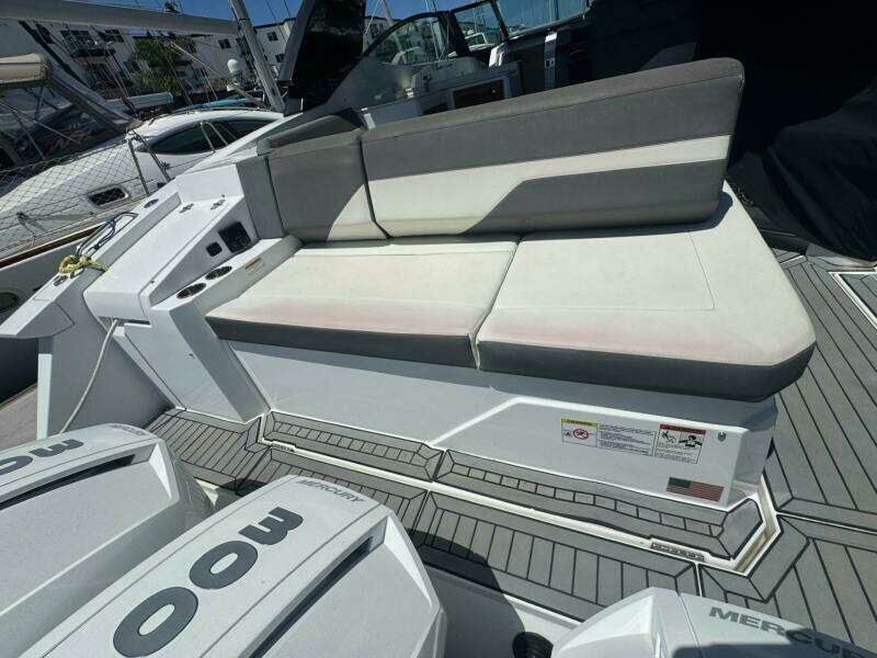 TRUE 38ft Cruisers Yacht For Sale TRUE 38ft Cruisers Yacht For Sale