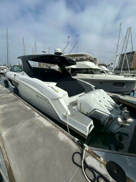 TRUE 38ft Cruisers Yacht For Sale TRUE 38ft Cruisers Yacht For Sale