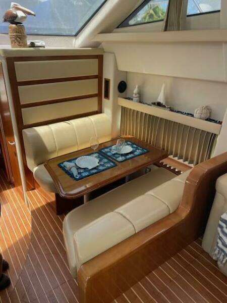 49ft Carver Yacht For Sale