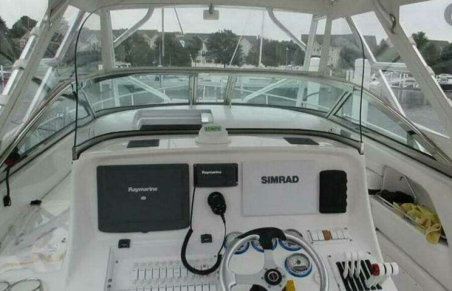 Stacy Dawn 38ft Donzi Yacht For Sale