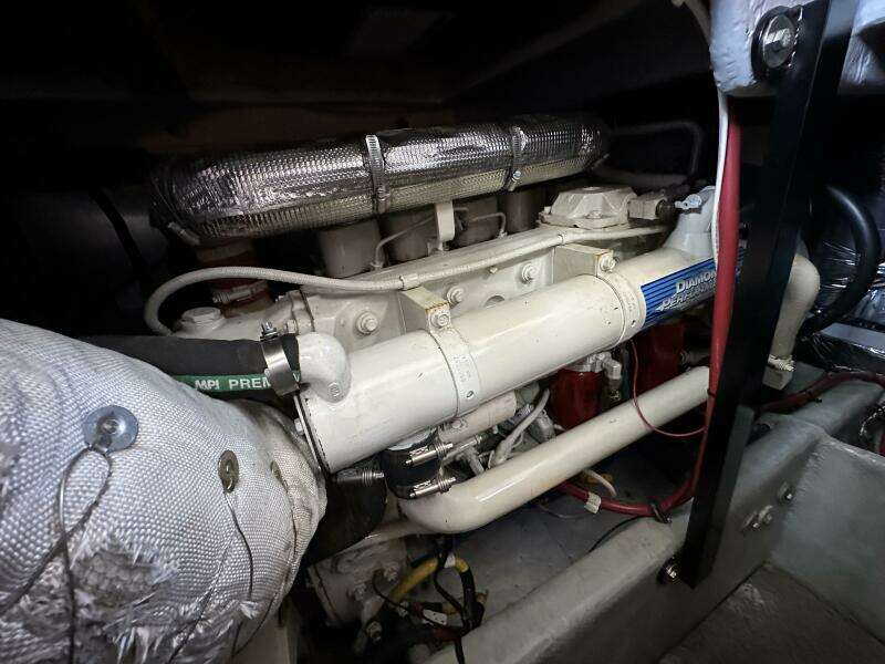 38ft Meridian Yacht For Sale