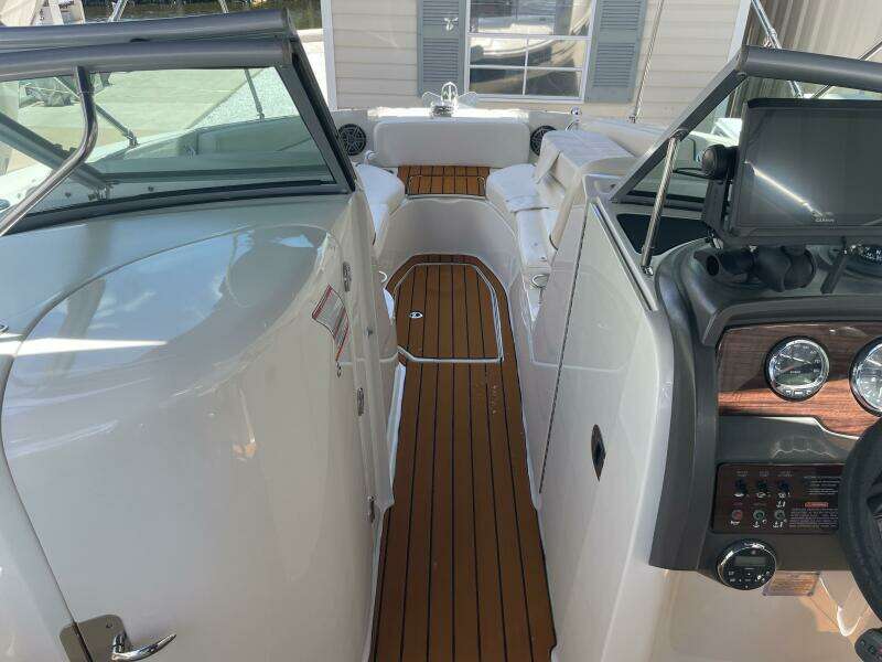 29ft Sea Ray Yacht For Sale