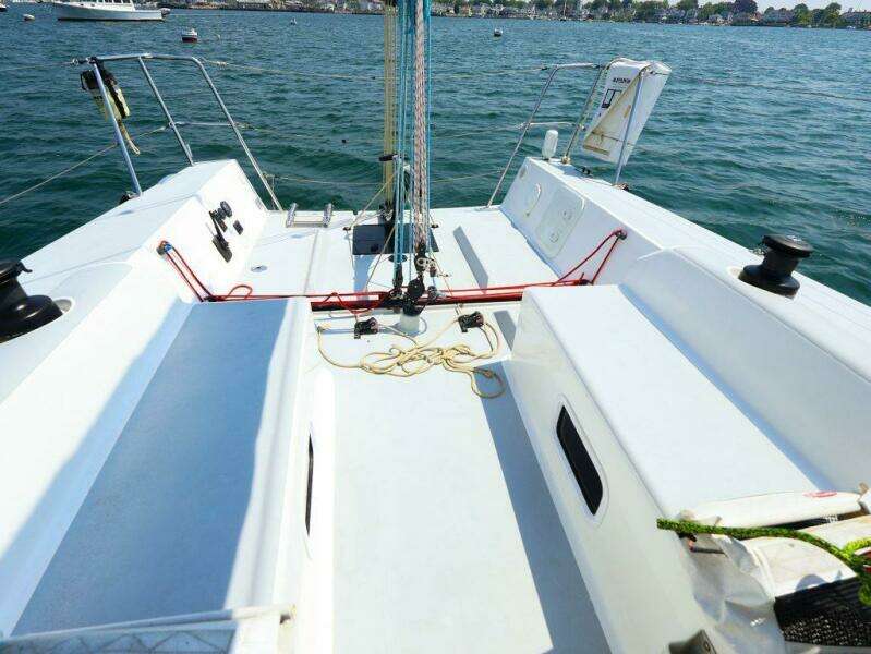 32ft J Boats Yacht For Sale