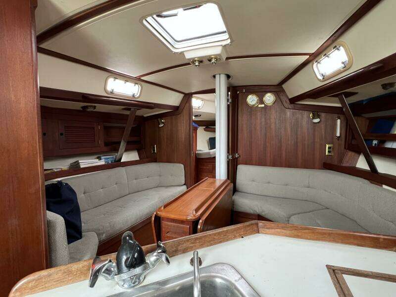 Puts N Calls 35ft Tartan Yacht For Sale