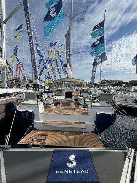 Beneteau Oceanis 47