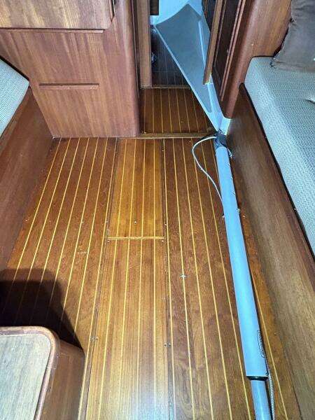 36ft Freedom Yacht For Sale