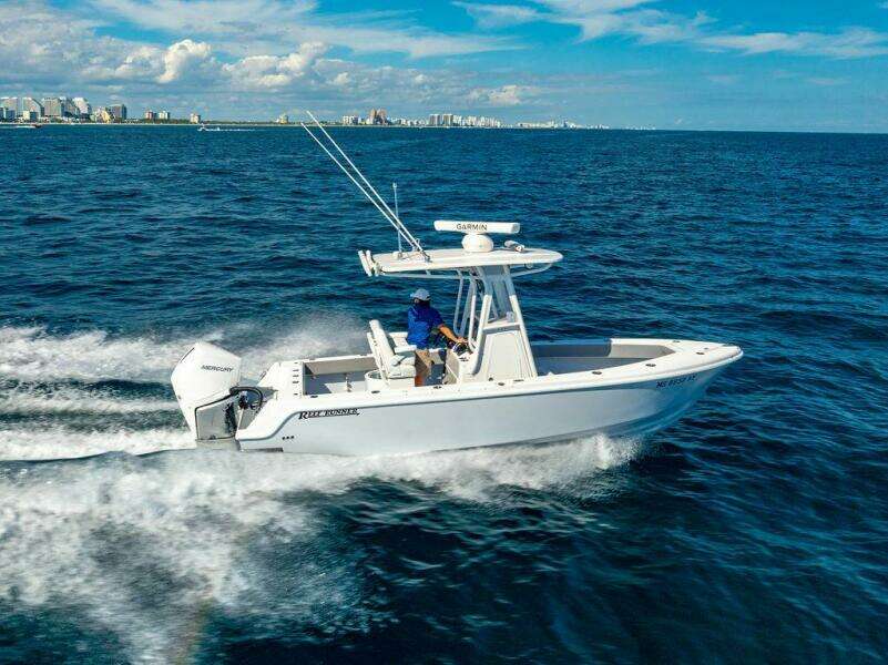 23ft Reef Runner Yacht For Sale