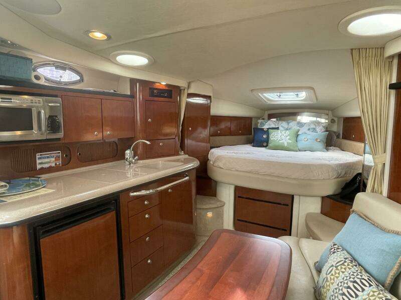 Viva La Vida 34ft Sea Ray Yacht For Sale