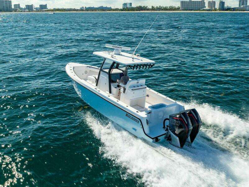 28ft Reef Runner Yacht For Sale