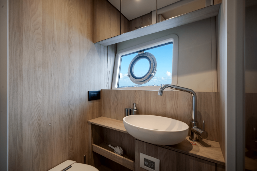 78ft Azimut Yacht For Sale