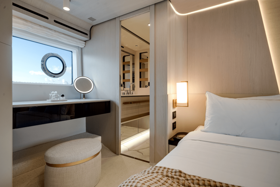 78ft Azimut Yacht For Sale