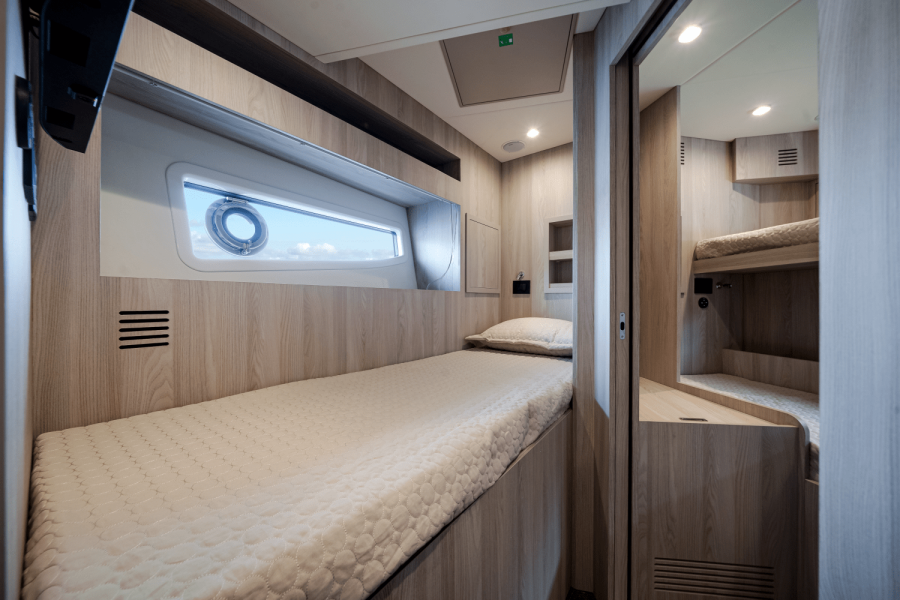 78ft Azimut Yacht For Sale