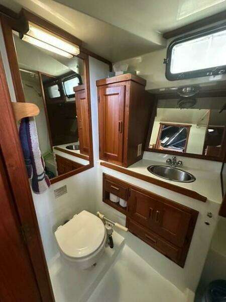 32ft Prowler Yacht For Sale