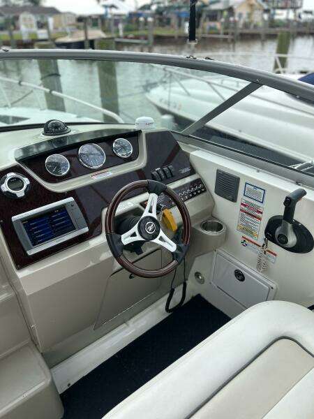 26ft Sea Ray Yacht For Sale
