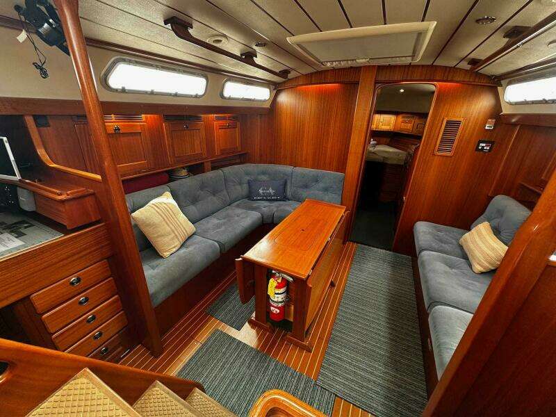 Wind River 43ft Hallberg Rassy Yacht For Sale