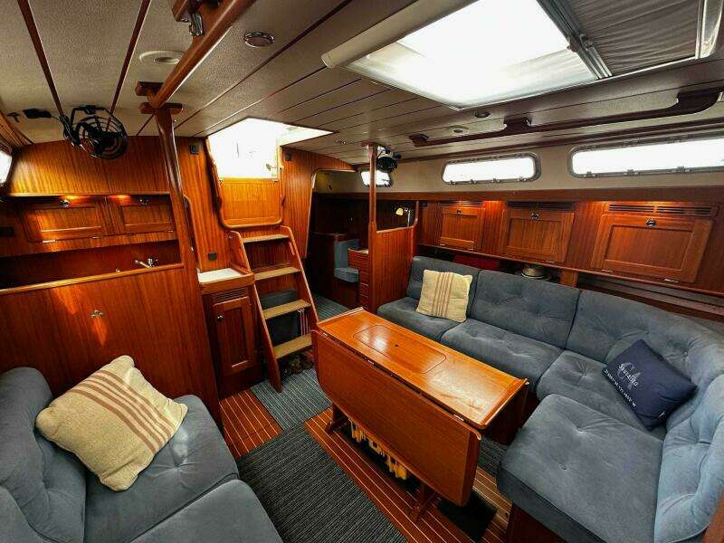 Wind River 43ft Hallberg Rassy Yacht For Sale