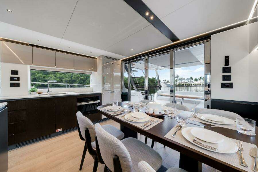 68ft Sunseeker Yacht For Sale
