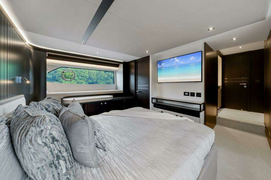 68ft Sunseeker Yacht For Sale