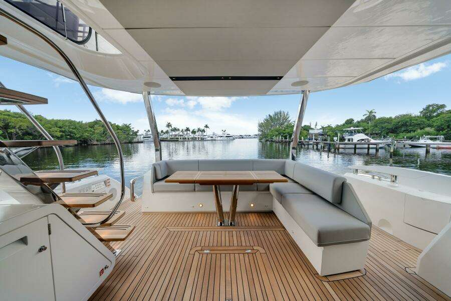 68ft Sunseeker Yacht For Sale