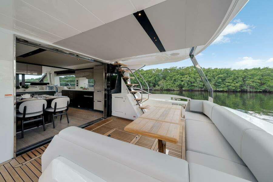 68ft Sunseeker Yacht For Sale