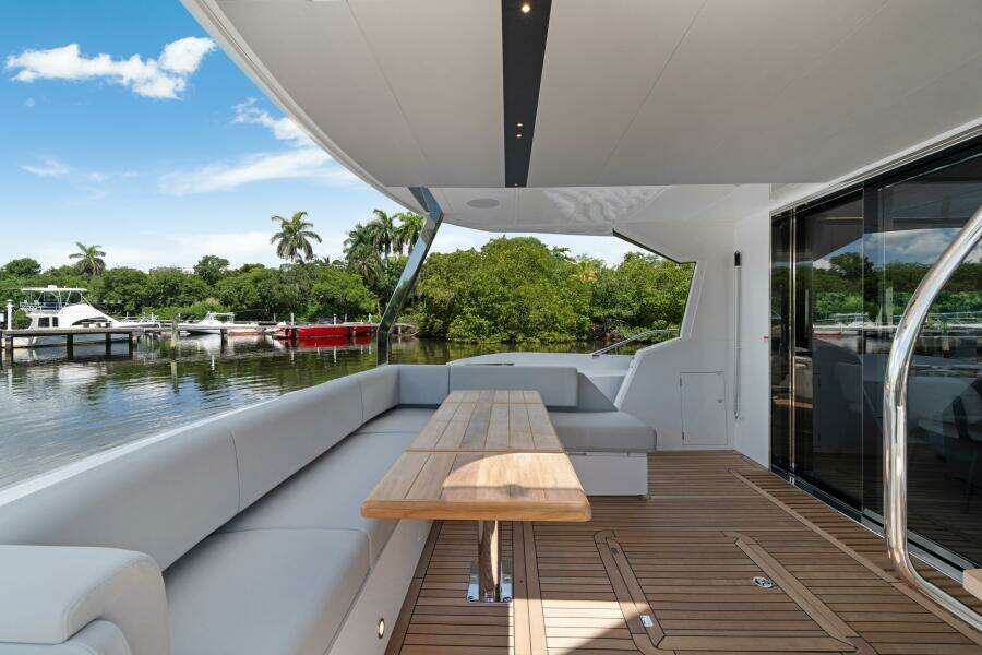 68ft Sunseeker Yacht For Sale