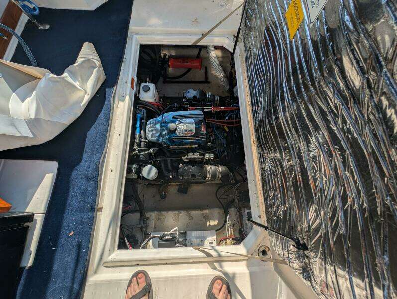 Recess II 25ft Bayliner Yacht For Sale
