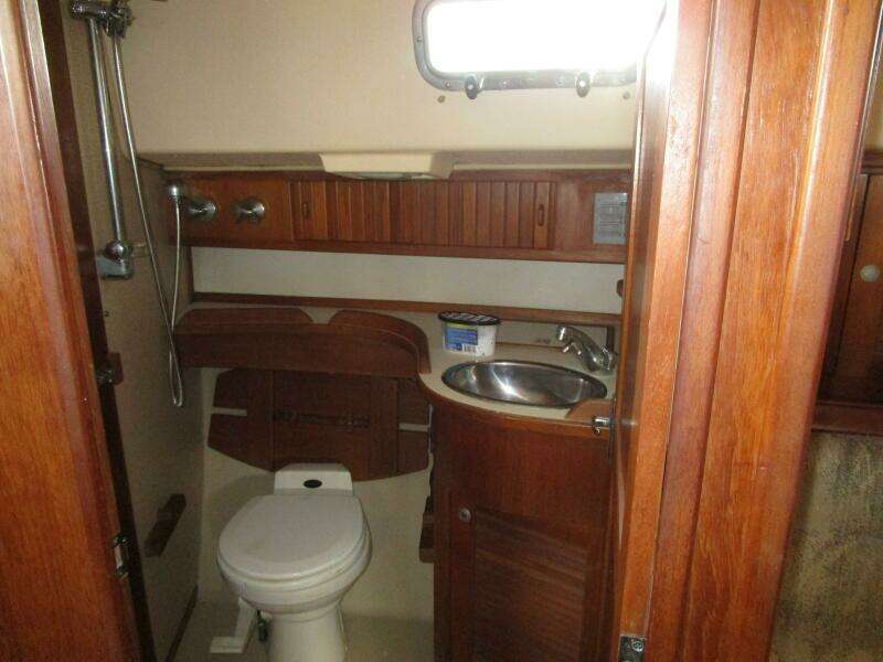 Island Gypsy 40ft Island Packet Yacht For Sale