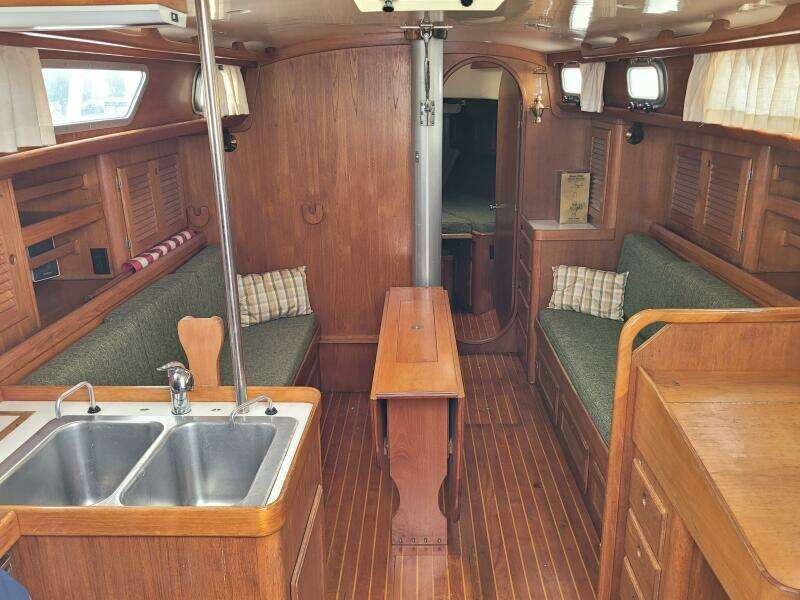 Archipelago 38ft Bristol Yacht For Sale