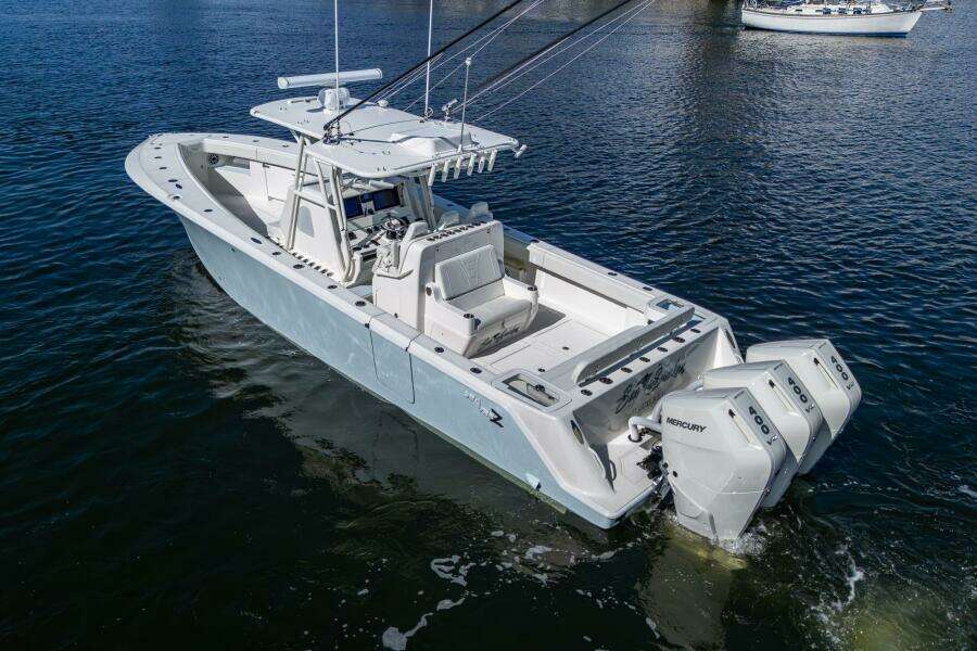 SEA SMOKER 37ft SeaVee Yacht For Sale